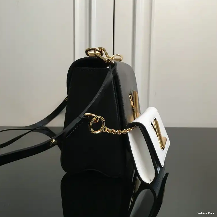 Fashion Reps LV Bags 205B570043 0612